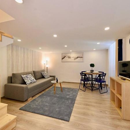 Cute Gallery Flat In Kiraly Street Budapest Esterno foto